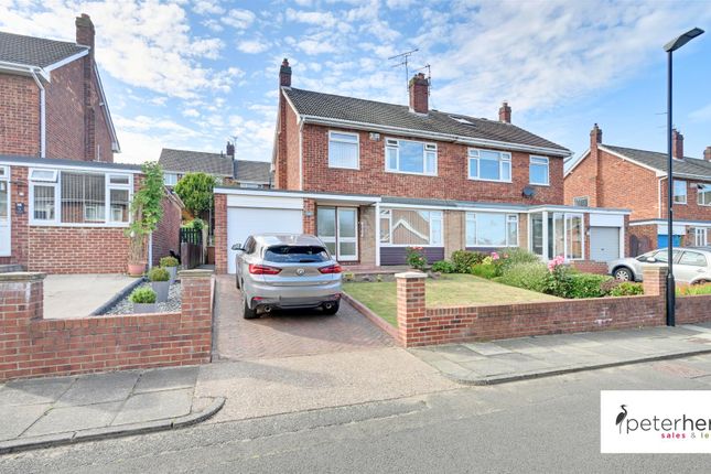Horsham Gardens, Humbledon, Sunderland 3 bed semi