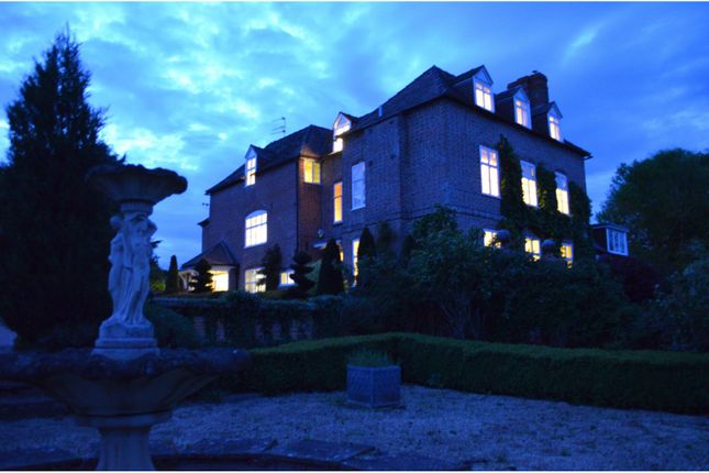 9 bedroom detached house for sale