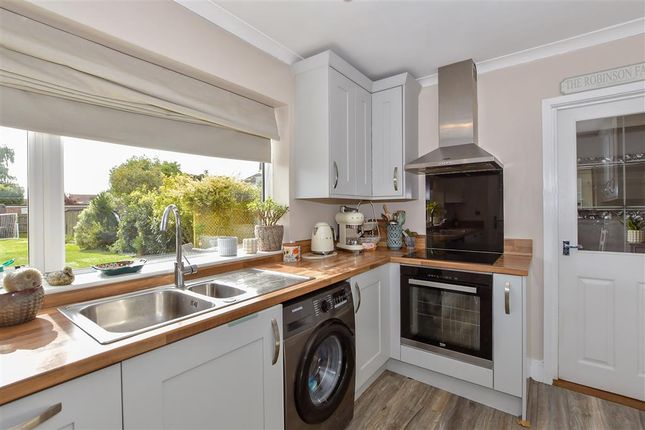 Mill Lane, Coxheath, Maidstone, Kent 3 bed semi