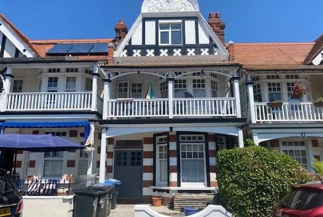 West Cliff Road, Broadstairs CT10 7 bed house for sale