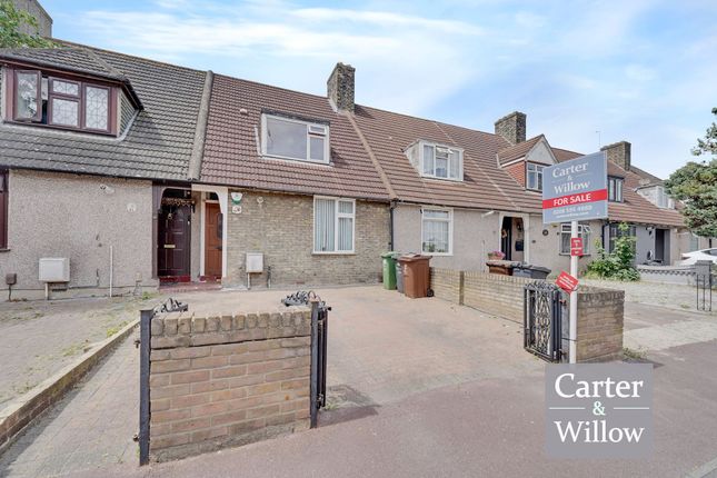 Talbot Road, Dagenham, Essex 2 bed terraced house for sale