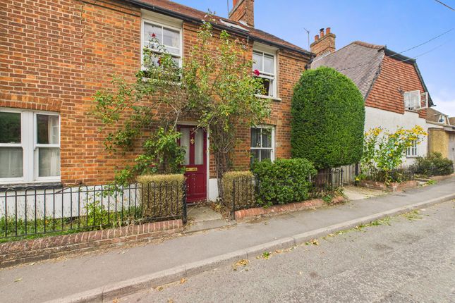 Station Road, Chinnor, Oxfordshire 3 bed semi