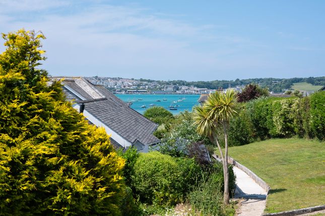 Sandy Corner 4 bed detached house for sale