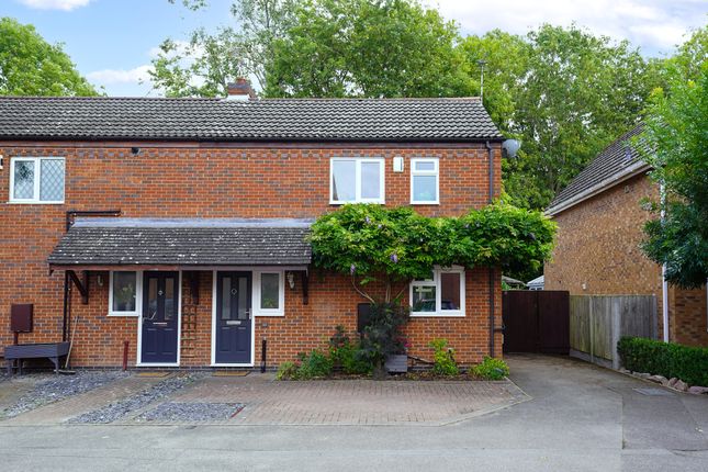 2 bedroom semi-detached house for sale