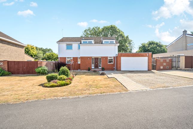 Okebourne Park, Liden, Swindon, SN3 4 bed detached house for sale