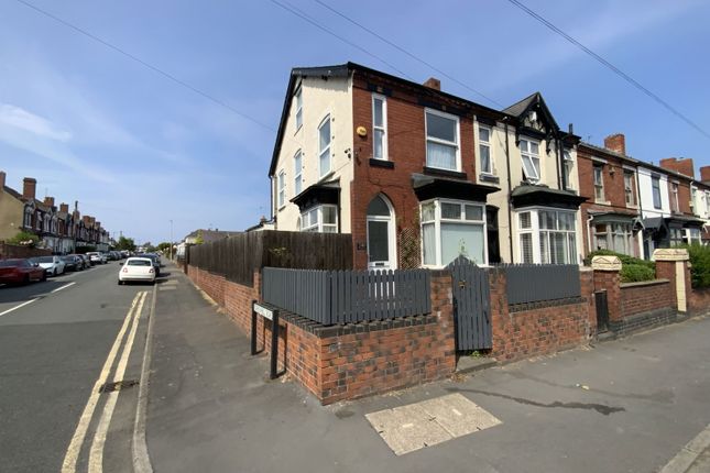 Long Lane, Halesowen B62 2 bed end of terrace house for sale