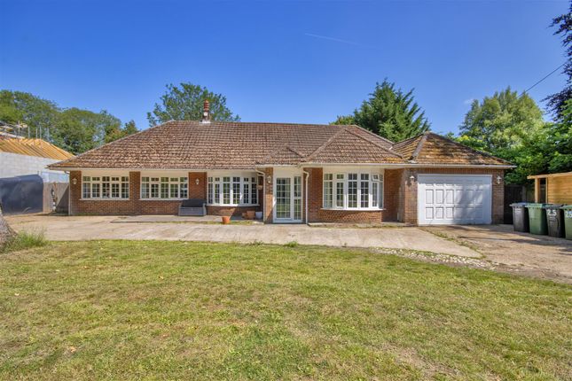 Fawkham Avenue, Longfield 4 bed property with land for sale