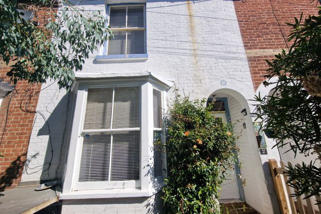 Lansdown Road, Canterbury, CT1 2 bed terraced house for sale