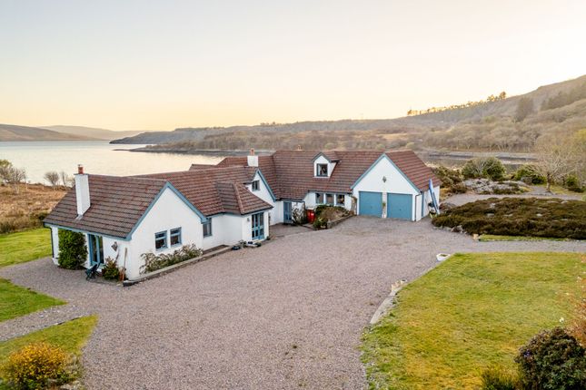 6 bedroom detached house for sale