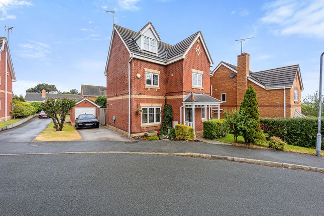 5 bedroom detached house for sale