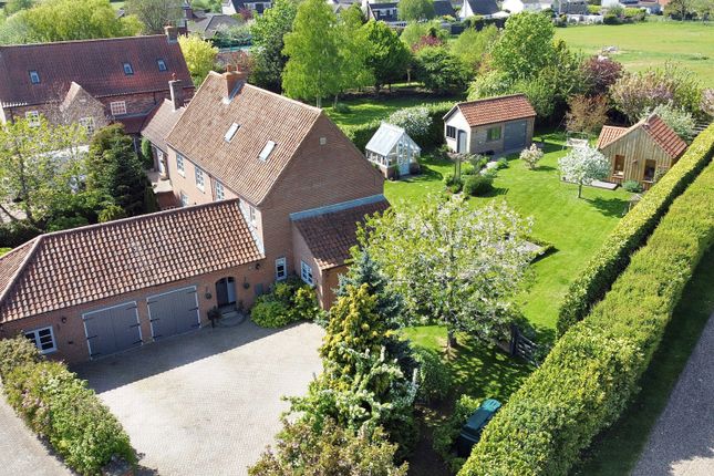 Birketts Lane, Covenham St. Bartholomew 5 bed detached house for sale