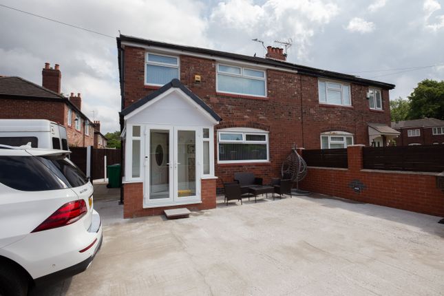 Woodside Avenue, Manchester M19 3 bed semi