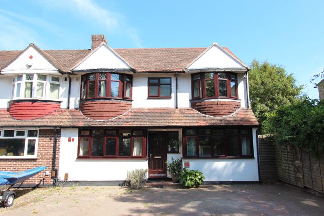 5 bedroom semi-detached house for sale