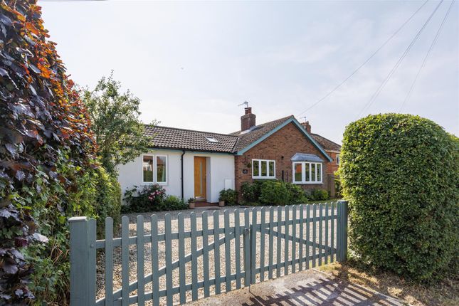 Hopewell Place, Elvington, York 3 bed detached bungalow for sale