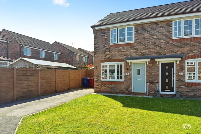 2 bedroom semi-detached house for sale