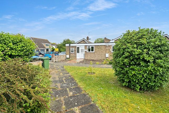 Tennyson Close, Woodbridge, IP12 3 bed bungalow for sale