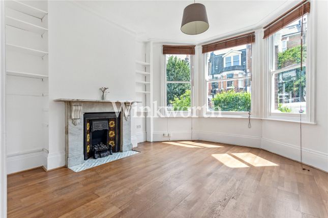 Hampden Road, London, N8 1 bed apartment for sale