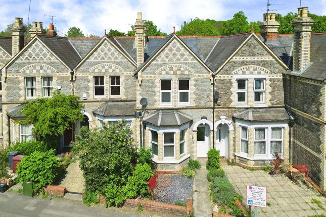 Wokingham Road, Reading RG6 3 bed terraced house for sale