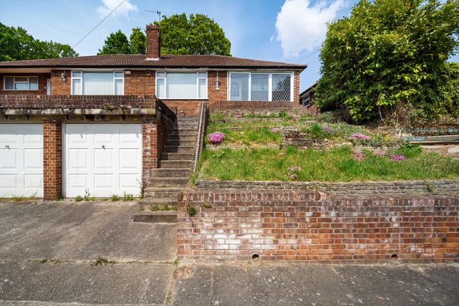 2 bedroom semi-detached bungalow for sale