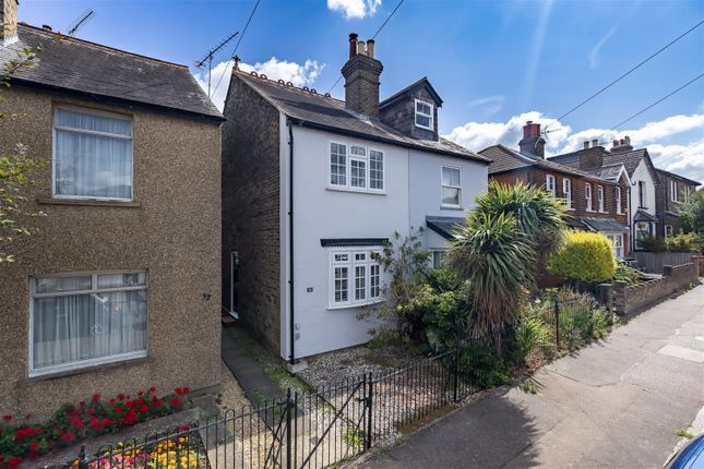 2 bedroom semi-detached house for sale