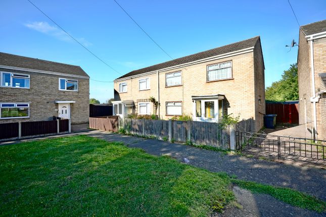 Sycamore Drive, Huntingdon, PE29 3 bed semi