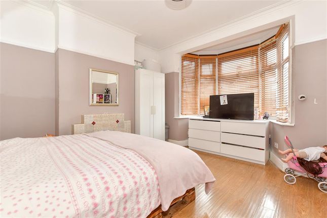 3 bed terraced house