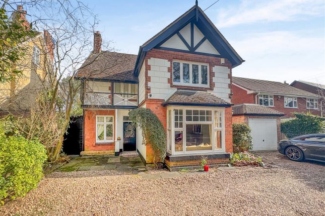 6 bed detached house