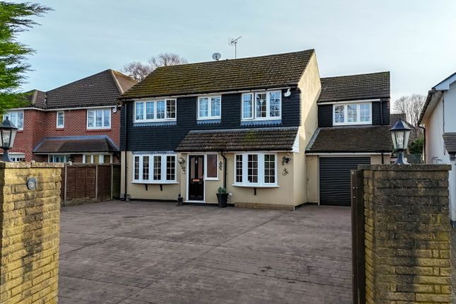 Reading Road, Basingstoke RG24 4 bed detached house for sale