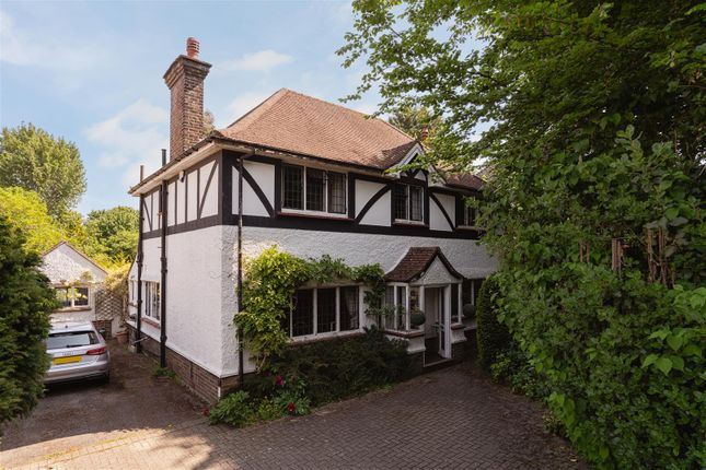 Smitham Downs Road, West Purley CR8 4 bed house for sale