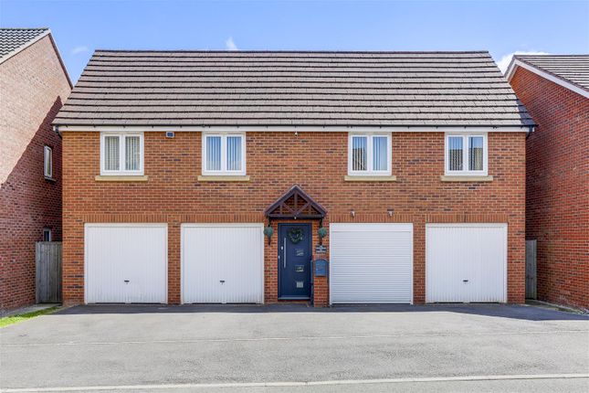 Kenbrook Road, Hucknall NG15 2 bed coach house for sale