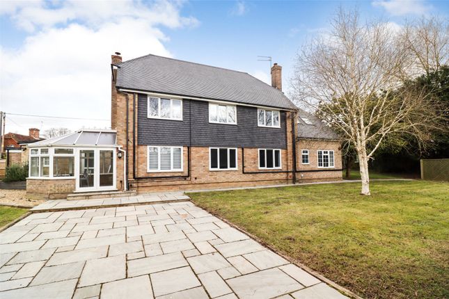 Mill Lane, Farnham GU10 4 bed detached house for sale