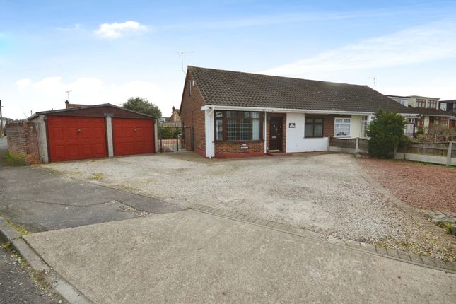 2 bedroom semi-detached bungalow for sale