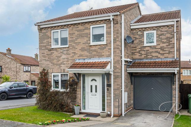 4 bed detached house