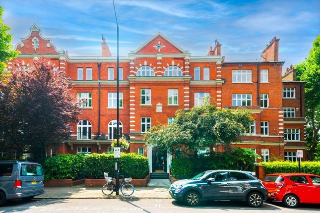 Randolph Avenue, London W9 3 bed apartment for sale