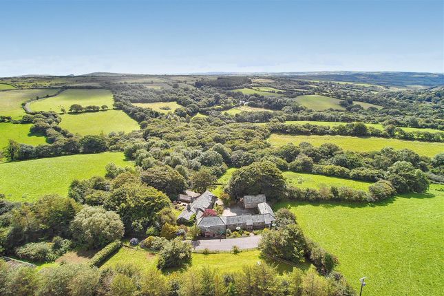 8 bedroom country house for sale