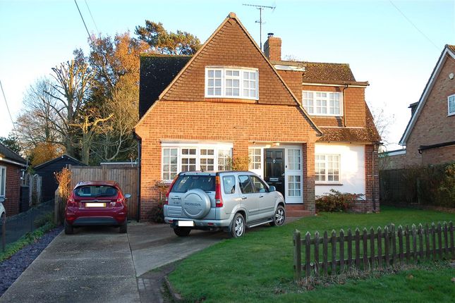 3 bed detached house
