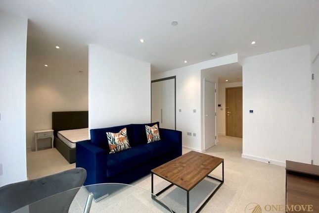 Studio flat for sale