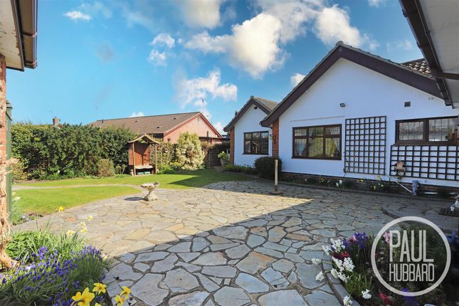 Colville Road, Oulton Broad, NR33 4 bed detached bungalow for sale