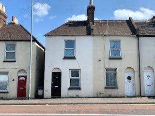 2 bedroom end of terrace house for sale