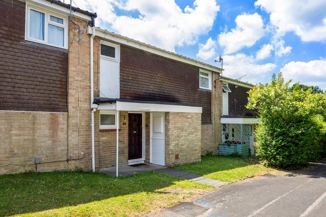 Henderson Road, Crawley RH11 3 bed terraced house for sale