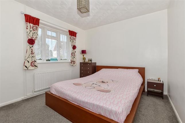 2 bed maisonette