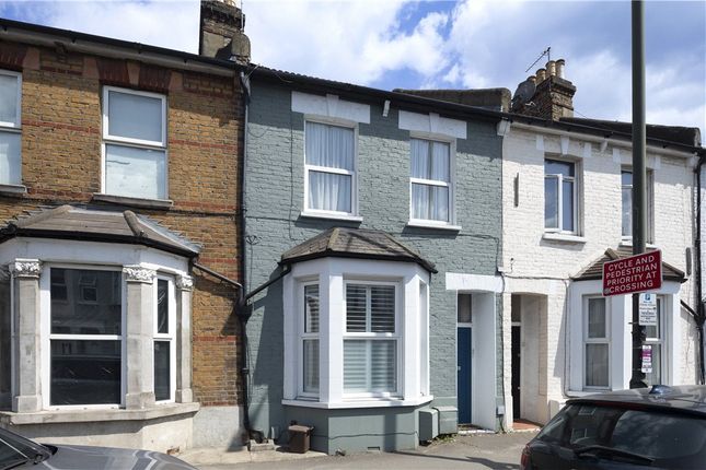 Haydons Road, SW19 2 bed flat for sale