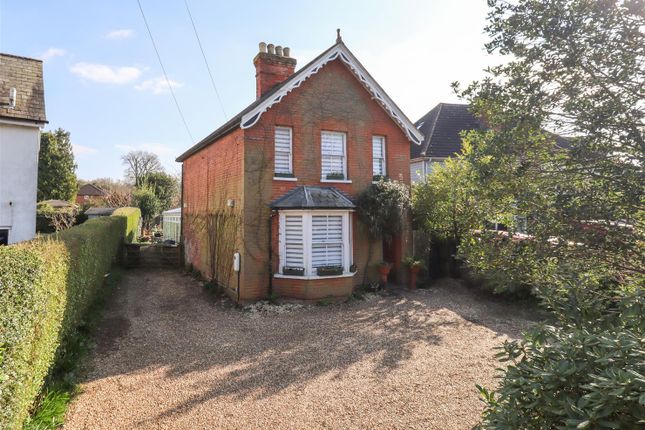 Aldershot Road, Church Crookham GU52 4 bed detached house for sale