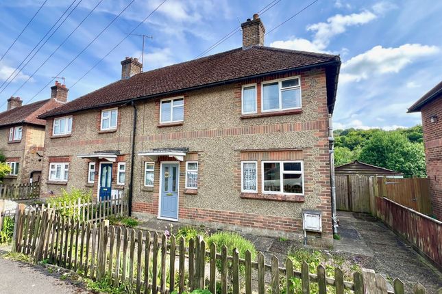 Border Road, Haslemere, GU27 3 bed semi