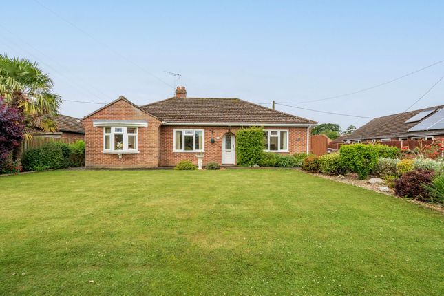 Yaxham Road, Dereham 3 bed detached bungalow for sale