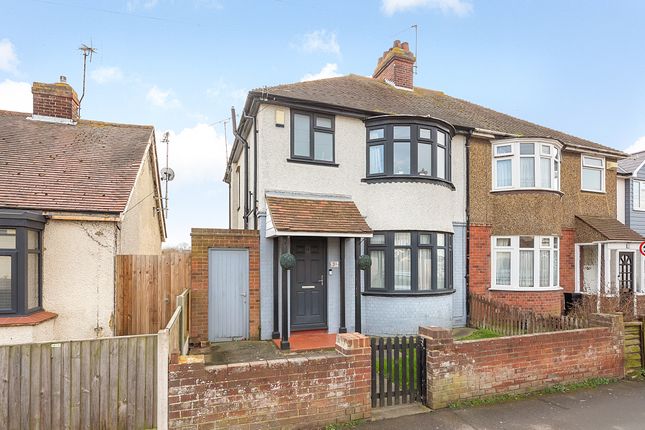 Fleetwood Avenue, Herne Bay, Kent 3 bed semi