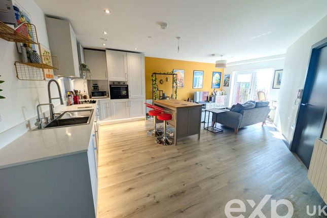 Maidstone ME14 1 bed apartment for sale
