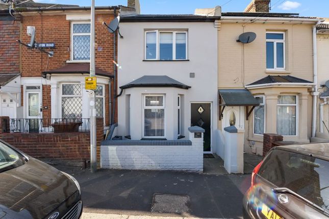 Palmerston Road, Chatham 3 bed terraced house for sale