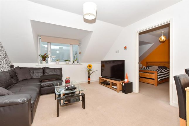 Manston Road, Ramsgate, Kent 1 bed flat for sale