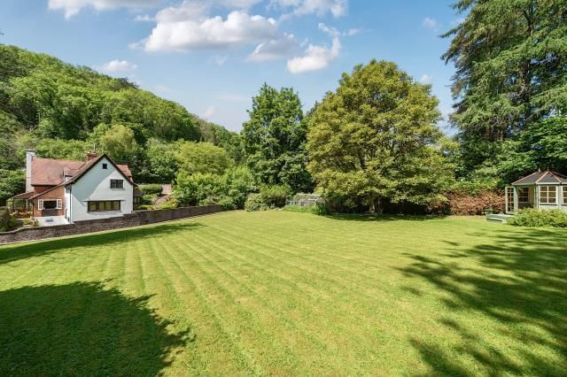 Fownhope,  Hereford,  HR1 5 bed detached house for sale